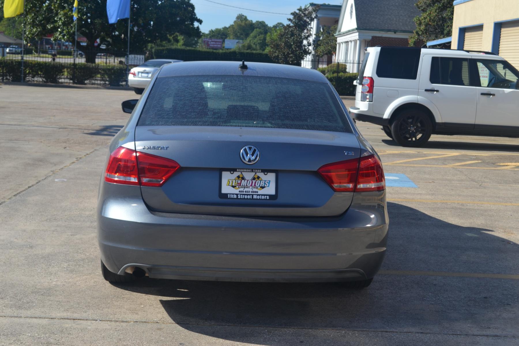 2014 Platinum Gray Metallic /Titan Black Volkswagen Passat 1.8T S AT (1VWAS7A36EC) with an 1.8L L4 TURBO DIESEL engine, 6-Speed Automatic transmission, located at 1355 North 11th Street, Beaumont, 77702, (409) 832-0006, 30.094290, -94.130096 - Photo #3
