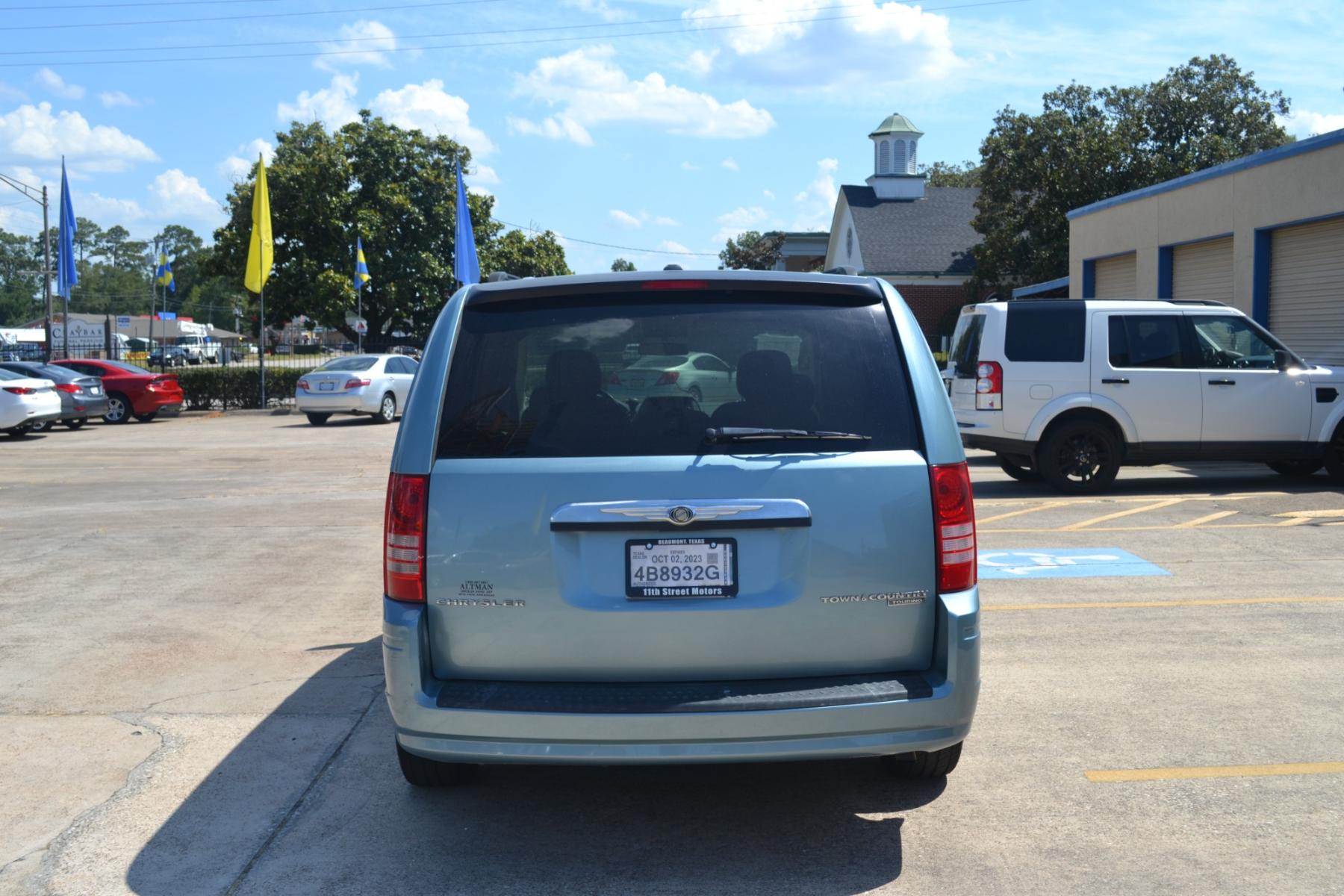 2010 Clearwater Blue Pearl /Medium Slate Gray/Light Shale Cloth Interior Chrysler Town and Country Touring (2A4RR5D16AR) with an 3.8L V6 OHV 12V engine, 6-Speed Automatic transmission, located at 1355 North 11th Street, Beaumont, 77702, (409) 832-0006, 30.094290, -94.130096 - Photo #3
