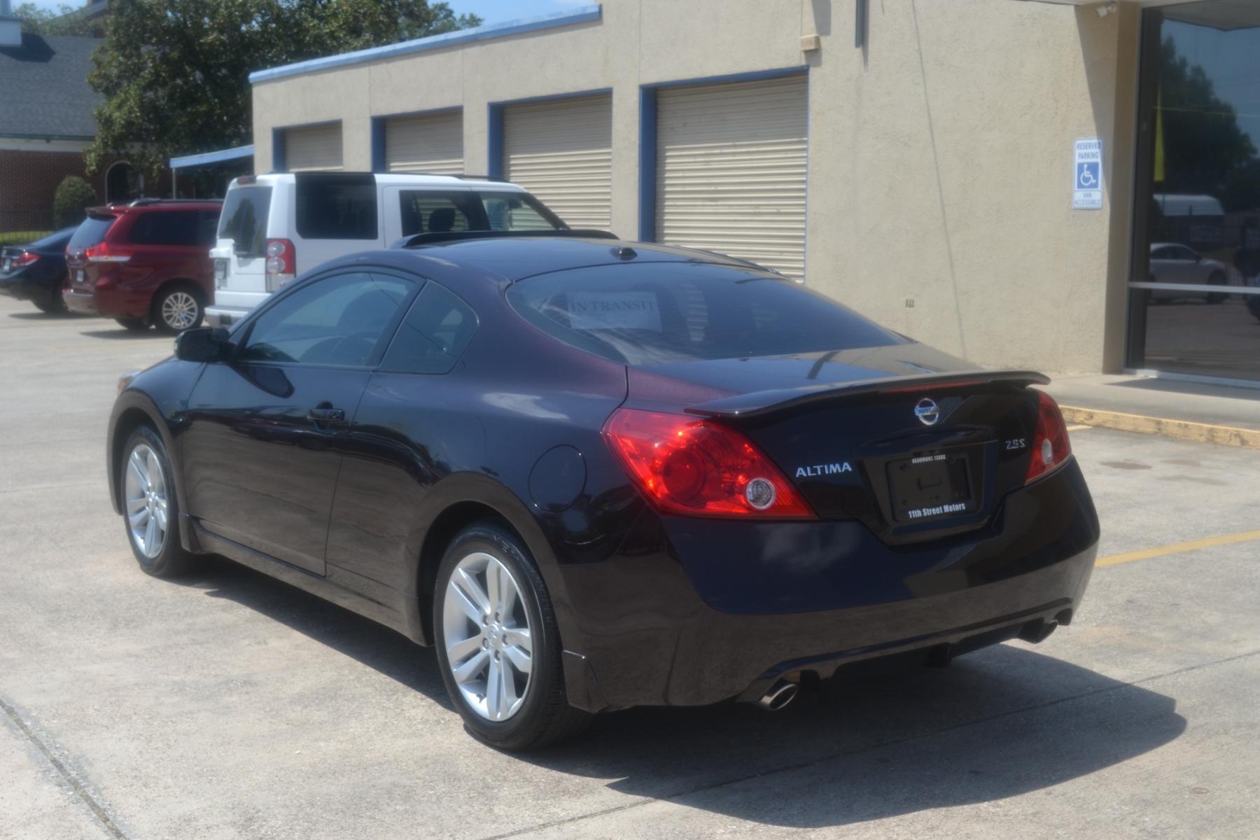 2012 Dark Slate Metallic /Charcoal Cloth Interior Nissan Altima 2.5 S CVT Coupe (1N4AL2EP0CC) with an 2.5L L4 DOHC 16V engine, Continuously Variable Transmission transmission, located at 1355 North 11th Street, Beaumont, 77702, (409) 832-0006, 30.094290, -94.130096 - Photo #2