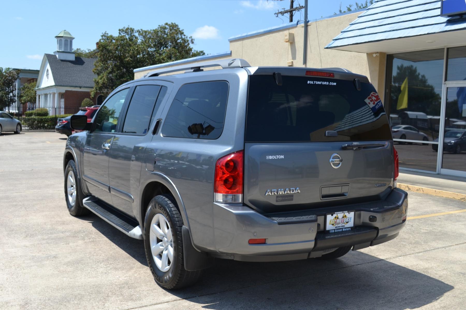 2013 Gun Metallic /Charcoal Nissan Armada SL 2WD (5N1BA0ND5DN) with an 5.6L V8 DOHC 32V FFV engine, 5-Speed Automatic transmission, located at 1355 North 11th Street, Beaumont, 77702, (409) 832-0006, 30.094290, -94.130096 - Photo #2